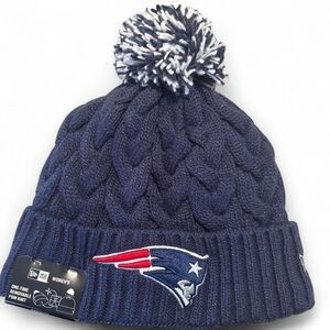 New England Patriots Women's Knit Beanie NWT Sherpa Lined Pom Hat NFL